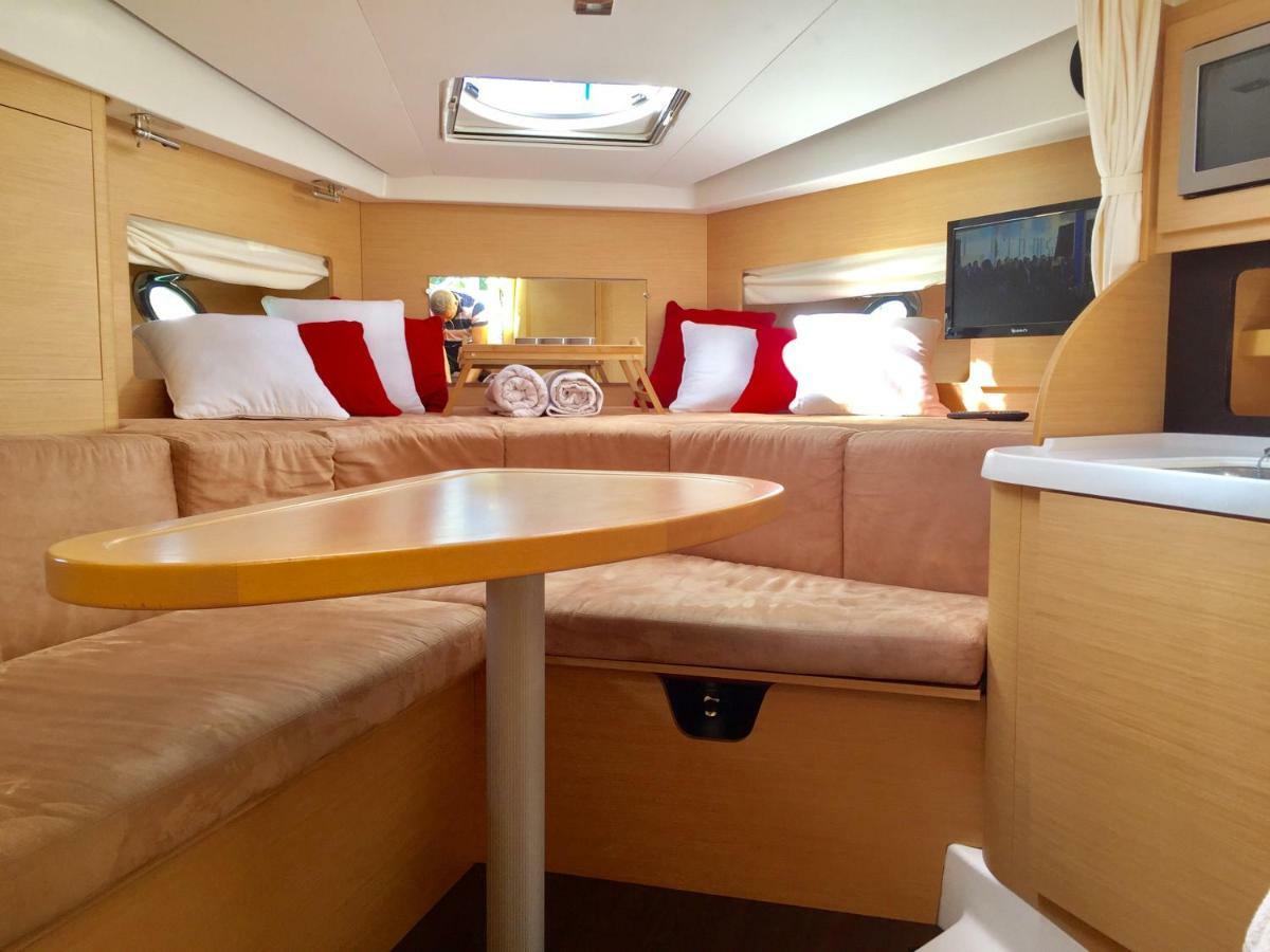 Bateau Haut Standing Privative - Nuit A Quai Port La Rochelle La Rochelle  Exterior photo