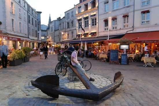 Bateau Haut Standing Privative - Nuit A Quai Port La Rochelle La Rochelle  Exterior photo
